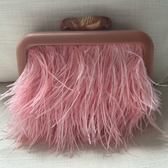 Sy&Vie pink flamingo clutch with ostrich feathers. - Picture 2 of 6